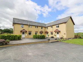 Red Kite Cottage - Image 2