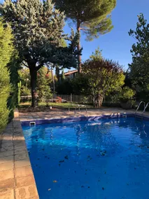 Charming flat, large garden and swimming pool - Image 3