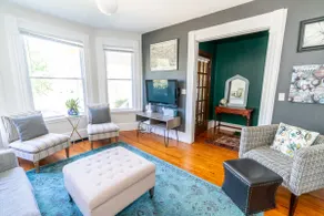 Victorian Retreat | Near Yale + EV Charger - Image 5