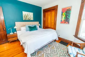 Victorian Retreat | Near Yale + EV Charger - Image 3
