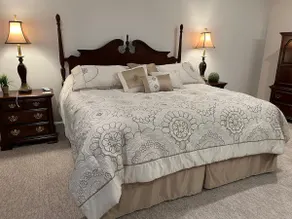 ”Home Suite Home” - Guest Suite in New Home - Image 4