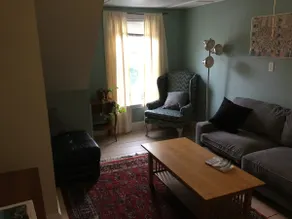 Spacious and Comfortable Private Apartment - Image 4