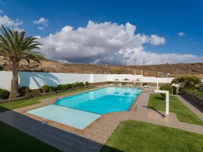 Comfortable bungalow with terrace and sea view - Image 5