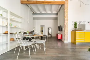 120 sqm Loft-style 3 BR A/C Beach Marina Metro - Image 4