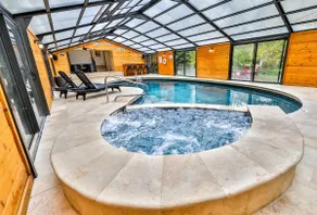 Private Heated Indoor Pool & Jacuzzi & Lake View - Image 3