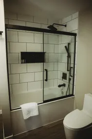 Riverside Suites - 201 - Family Suite - Image 5