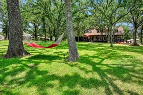 Very Rare Waterfront Home on Lake Texoma, Walk to Water from the backyard - Image 5