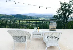 Caballos Manor - Beautiful Wine Country View Home - Image 3