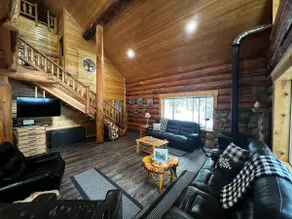 Custom Log Home | River access | Hot Tub | Forest - Image 4