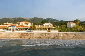 Tamaris Beach House - Image 3