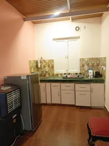 Single Bedroom Studio - Image 4