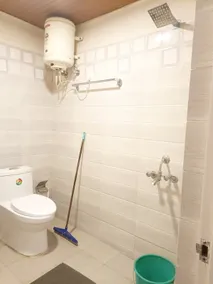 Single Bedroom Studio - Image 5