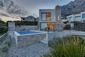 Holiday home Oscar Makarska w/ heated pool - Image 4