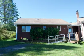 Spacious country retreat close to town and nature, Sylvana Farm VT - Image 2