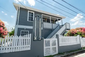 Belizean Colonial Upper Flat - Image 2