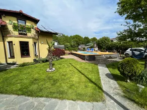 Private holiday home (sauna, pool, garden, pond) - Image 3