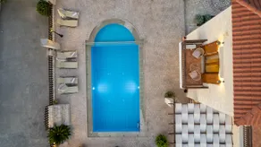 Impressive four bedroom stone house with swimming pool - Image 4