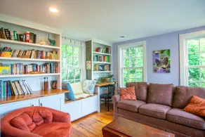 Cottage in Downtown Mystic - Image 4