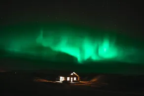 Our cozy cabin. Your perfect stay. - Image 2