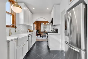Centrally Located Arlington Bungalow - Image 3