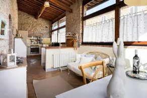 Estate overlooking the vineyards, Jacuzzi and pool - Image 5
