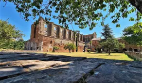 Loft in an Old Mill in Siena - Image 2