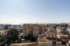 Top-floor, Panoramic Sea-View Balcony 2BR - Image 3