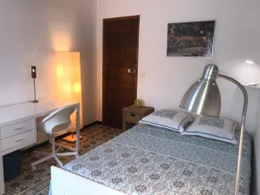 GRANS Charming house in the heart of the village, 3 real bedrooms - Image 3
