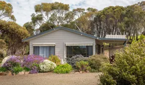 Shalom House - Private with great sea views - Image 2