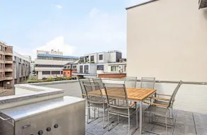 Luxury city villa in Hasselt - Image 4