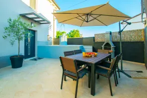 VILLA LATINI - Ideal for a family vacation. Heated pool. Local breakfast optional available - Image 5