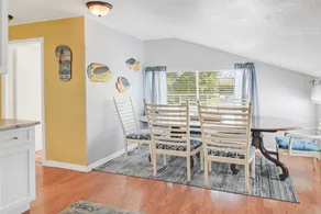 Sanibel Sandals & Flip Flops - Image 3