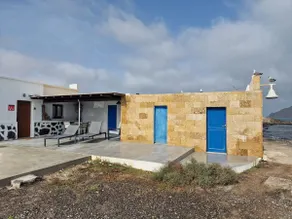 La Graciosa, First sea line - Image 2