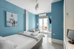 Arvanitidis Suites Romeo central luxury suite - Image 4