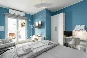 Arvanitidis Suites Romeo central luxury suite - Image 3