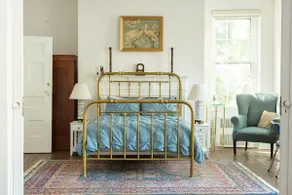 Charming Historic Home in Downtown Versailles - Image 2