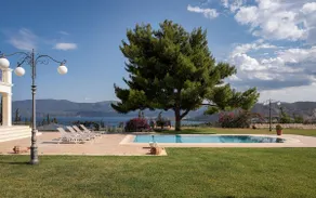 Villa Fantasia Isthmia - Image 2