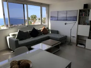 Traumhaft – Dachgeschossapartment mit spektakulärem Meerblick. 2 Schlafzimmer. WIFI 24 h - Image 2