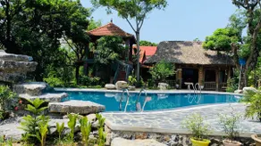 Deluxe Bungalow water view, free breakfast - Image 2