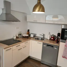 Sweet Baci 1-One bedroom AP/inyard terrace/Center - Image 5