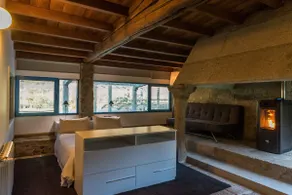 Charming rural cabin with private garden - Image 2