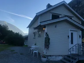 House in Utladalen / Jotunheimen (Vettisfossen) - Image 3