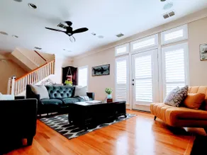 Charming Home in the Heart of Uptown Dallas - Image 2
