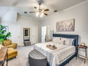 Charming Home in the Heart of Uptown Dallas - Image 3