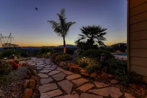 Berit’s Place ~ Oasis with Scenic Views - Image 5