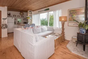 Guest House with a view above the beach. - Image 3
