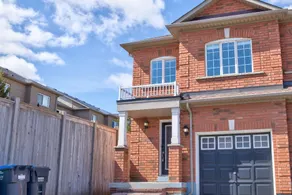 4 beds~Renovated ~Mississauga~Heartland - Image 2