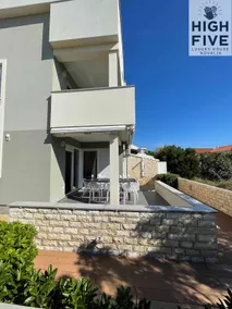 Apartment High Five Novalja - Image 2