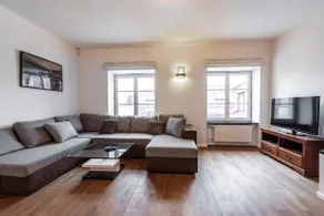 Town Hall Square - Two Storey Suite - View - Image 3