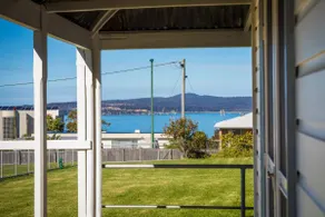 Dar-el -Great Old World Charm, pet friendly home! - Image 3